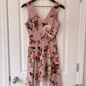 Size S small Sleeveless rose color flower print V neck dress.